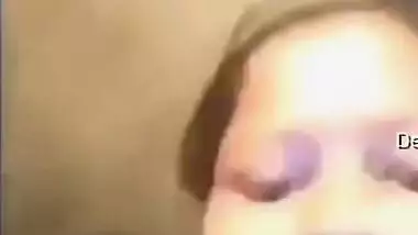 Today Exclusive -desi Village Girl Shows Her Wet Pussy And Boobs Part 2