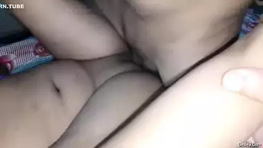 Today Exclusive- Horny Desi Wife Boob Pressing And Hard Fucked By Hubby