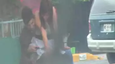 Desi girl riding dick in the park