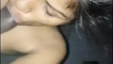 Watch Desi Bhabi Shucking Dick 2