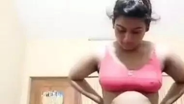 Exclusive- Cute Indian Girl Strip Her Cloths And Showing Her Boobs And Pussy