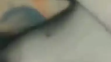 Horny Indian XXX whore riding her client’s hard cock MMS