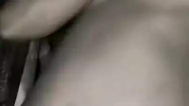 Desi tries to hide XXX body parts as boyfriend captures her in the nude