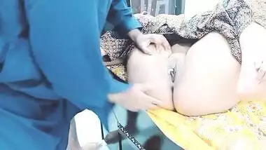 Pakistani Wife Fucked By Her Driver When Her Husband Not At Home With Clear Audio Hot Sex