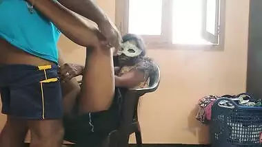 Awesome MMS video of innocent Desi guy seduced by hot XXX neighbor