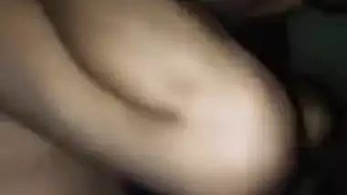 Village Desi XXX housewife have a painful sex with her house owner MMS