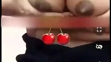 Famous Insta Influencer Super Exclusive Premium Tango Live Showing her Boobs With FACE