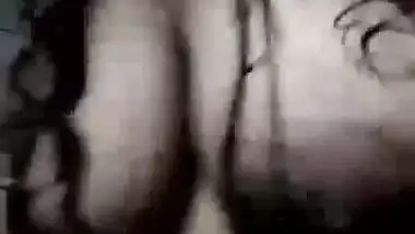 Busty milf records her nude MMS for her lover