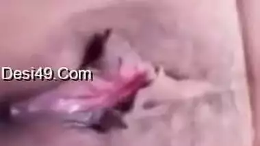 Today Exclusive-horny Nepali Bhabhi Record Her Fingerring Selfie