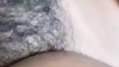 Dehati girl hairy pussy show in jungle