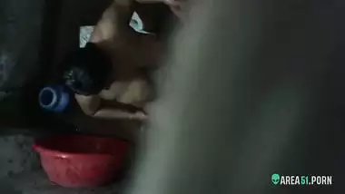 Spy video of village aunty taking bath in outdoor taken by her son's best friend