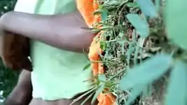 Wicked Desi lovely is fucked by XXX partner on the green grass MMS