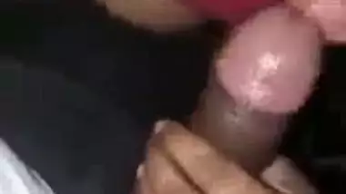 Office oral-service sex episode of a sexy sexy staff with her manager