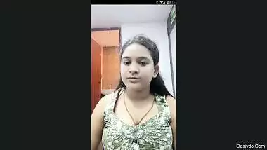 Very big booby cleveage showIndian Girl Cam Show (Sex Toys, Strip Dance ,masturbation0