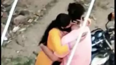 Desi mms video of cheat wife fucking with her servant outdoor, caught by hubby