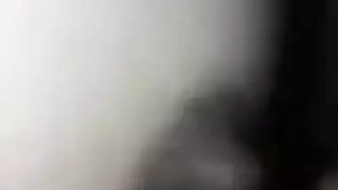 Amateur Desi beauty showing pointer sisters twat on cam for her bf