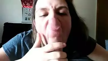 Sexy teen, pretty face sucks cock and gets cumshot. Perfect ass cute girl