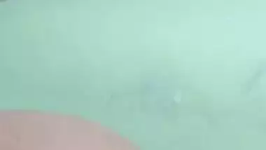 Big ass aunty slapping booty during live call