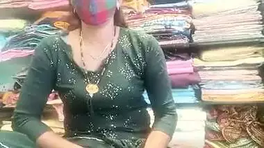 Horny Bhabi in Green Salwar Showing Pussy and Ass in Shop
