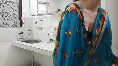 Ghr ki party pe puncha ex boyfriend kitchen main hi gaand mari in hindi audio