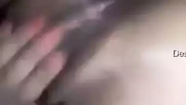 Camera is on so Indian girl willingly lays XXX tits open close-up