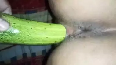 Fun with XXX cucumber is how guy prepares obedient Desi GF for sex