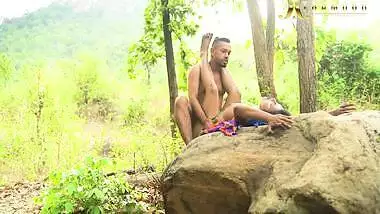 Podoshi Bhabi Ko Jungle Me Thukai, Deborji Ke Sath, Full Outdoor