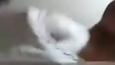 Desi sets the phone camera on to film her sex body for XXX fan