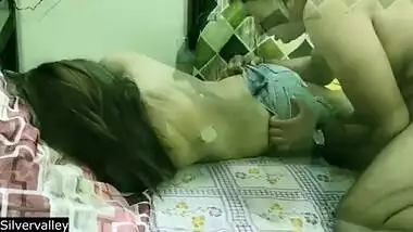 Halloween special:: Indian hot bhabhi make happy her boss!! She is his secretary