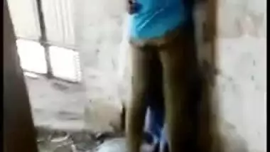 Indian cutie caught kissed by lover outdoor in hot Desi mms video