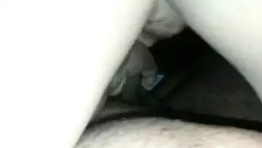 Horniest Desi wife gives a pleasurable blowjob having twosome oral sex