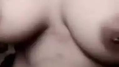 XXX girl does what Desi friend says and exposes her boobs on camera