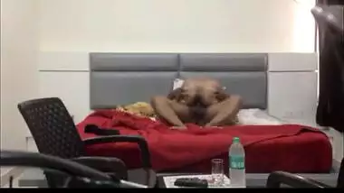 Desi randi bhabhi fucking with claient in hotel room with loud moaning clear audio