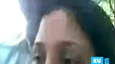 Chittagong girl moaning when bf sucking boobs