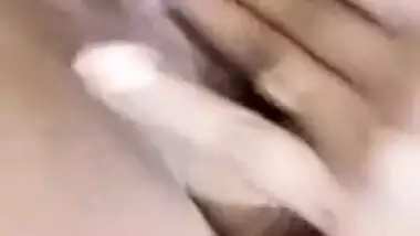 Camera films how Indian young woman gives big XXX breasts away to fans