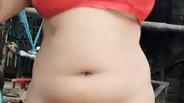 Today Exclusive -sexy Figure Desi Girl Shows Her Nude Body And Bathing Part 4