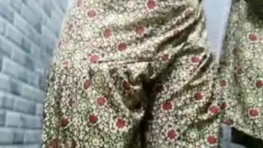 Horny Desi Gf Fingering in Bathroom 7 videos Collections Updates Part 6