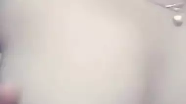 Horny Kerala girl showing boobs and take selfie video for Bf