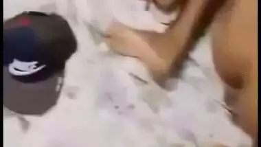 Cuckold records his GF and best friend’s desi chudai MMS