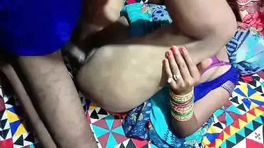 Desi Bhabhi Ki Chut Chood Ke Bhosda Bana Diya Hindi Porn Video Clear Audio