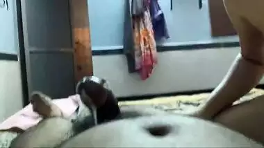 Horny Indian Bhabhi Blowjob and Cum