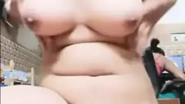 Teen Desi chick gets it on alone in this amateur MMS webcam XXX show