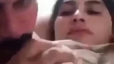 Desi boobs sucking video of a big boob lady and her lover