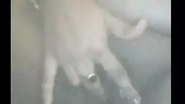 Big boobs bhabhi cam sex with hubby’s friend mms