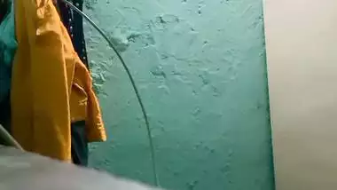 Sexy mom dress change caught by horny son viral MMS