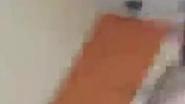 Indian hot Cute desi teen girl riding dick of her boyfriend video - Wowmoyback