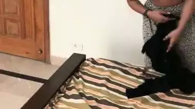 Paki Lahore maid nude after sex