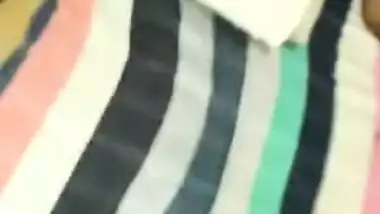 Desi boy lies on his GF and tries to convince her to have XXX sex