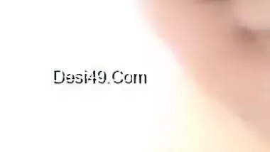 Today Exclusive-cute Lankan Tamil Girl Showing Her Boobs And Pussy Part 2