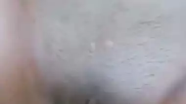 An 18-year-old Kochi girl enjoys a big dick in Mallu sex